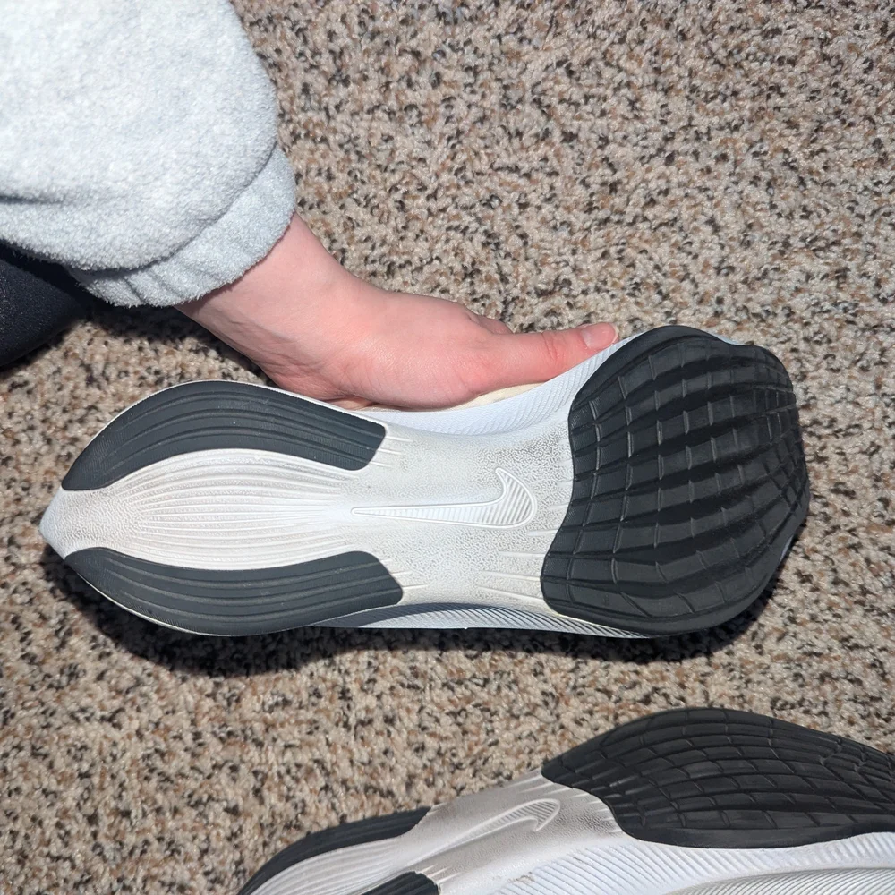 Nike White and Gray Athletic Shoes - Picture 3 of 5